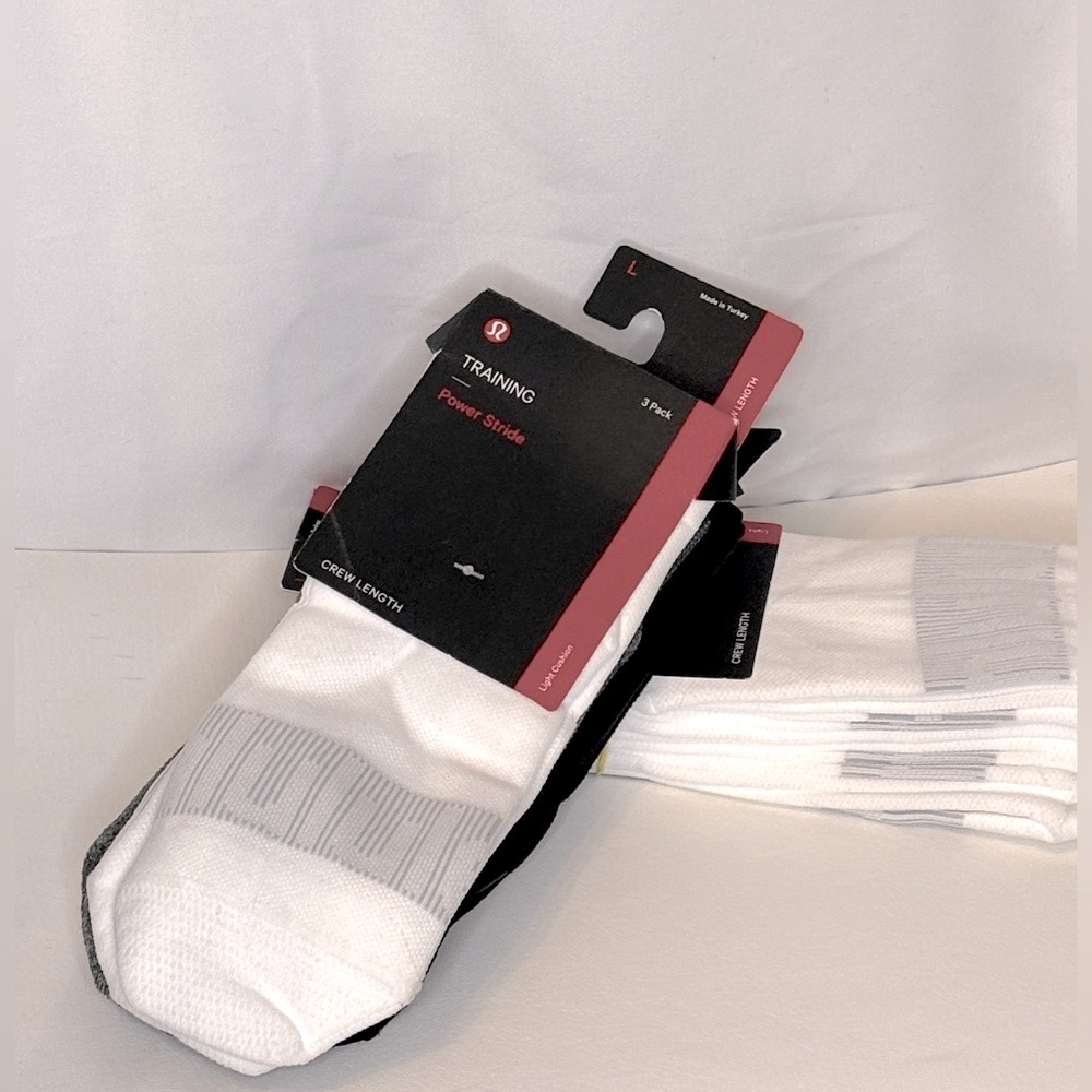 SOLD‼️Lululemon 2-3 Pack NEW Men's Power Stride Crew Socks Large